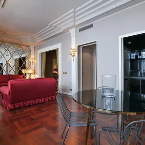 Apartamento Luxury Galleria - Duomo, Milán